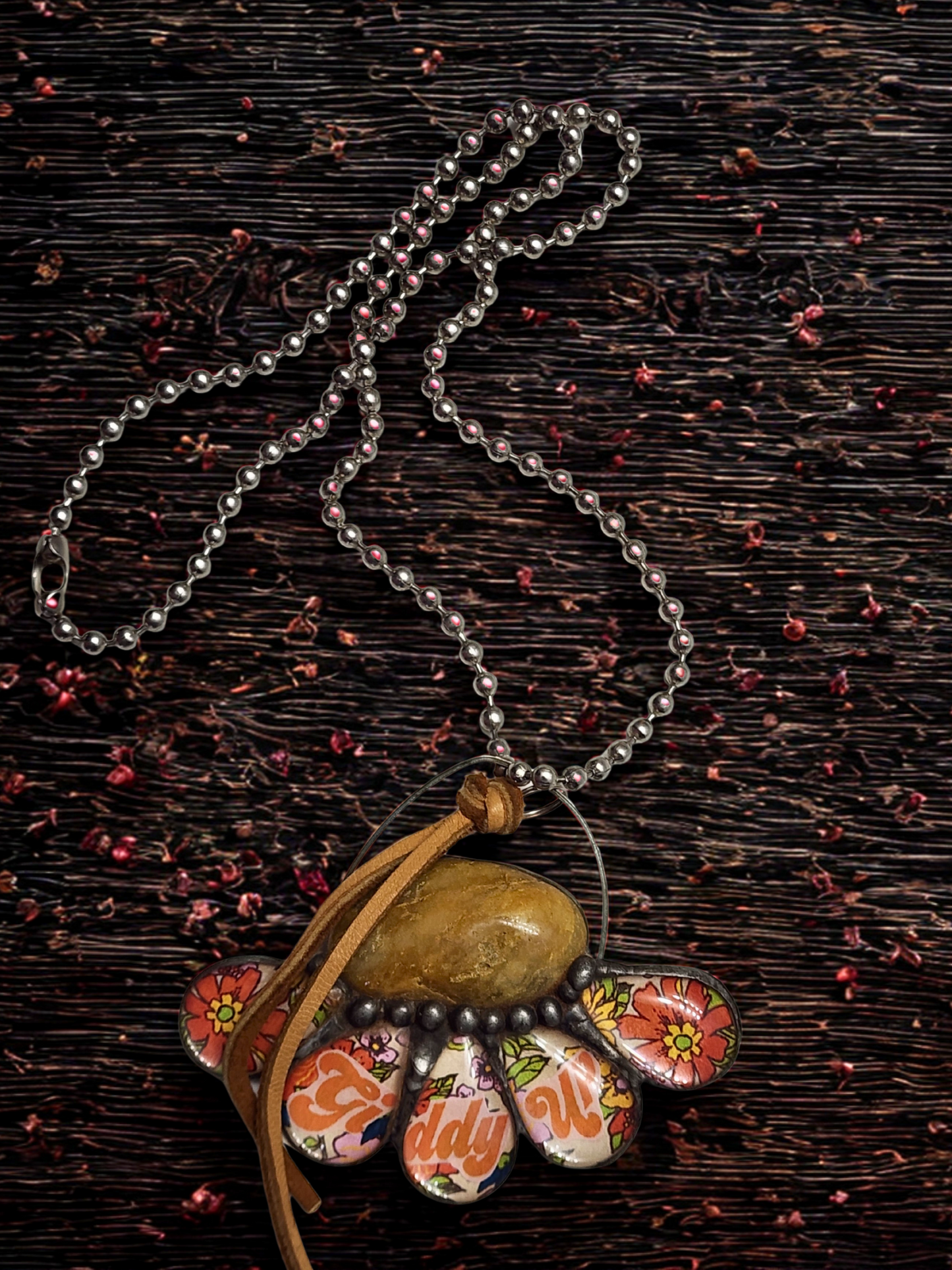 Giddy Up Daisy Necklace Floral Western Flair Pendant